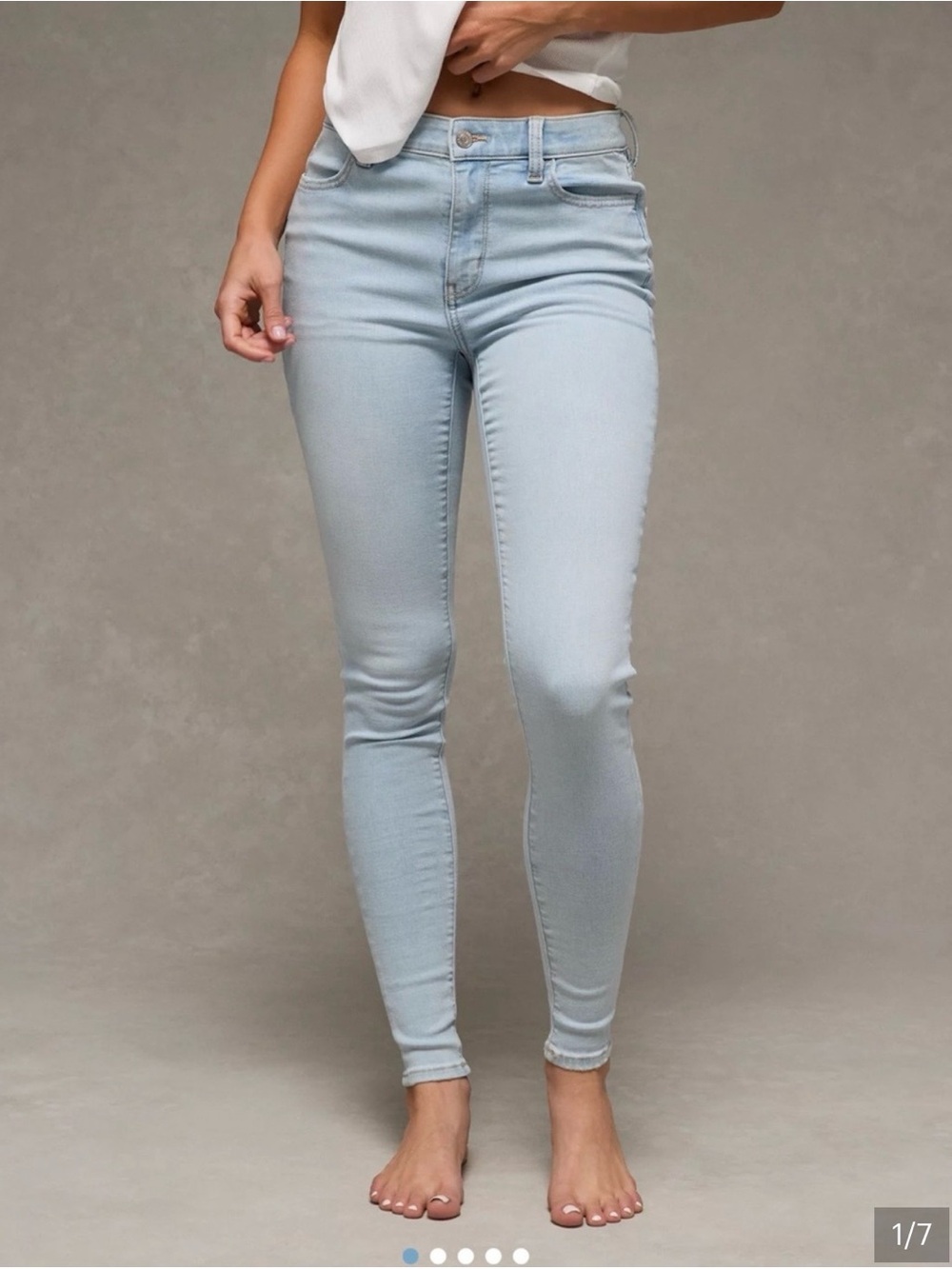 American Eagle High Rise Jeggings - Size 4 - Runs slightly big
